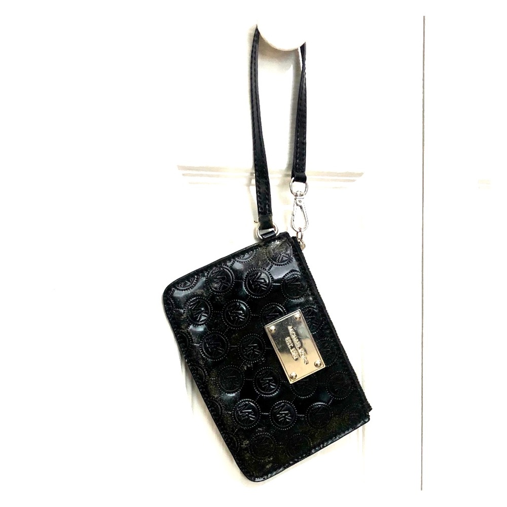 Michael Kors black wristlet